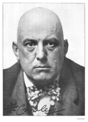 Aleister_Crowley_1912